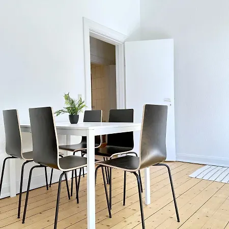 Apartamento With Free Street Parking